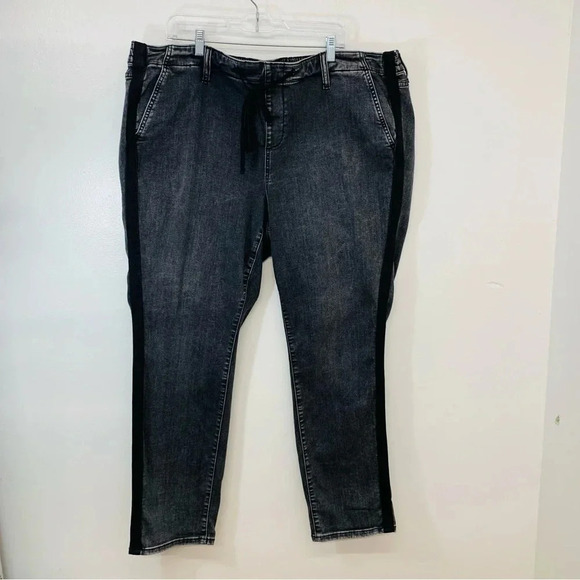 Torrid Jeans Woman 3X Black Pull‎ On Drawstring Straight Leg Pockets Stretch - Picture 1 of 13